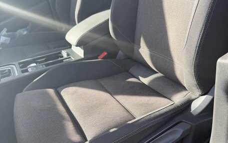 Volkswagen Passat B8 рестайлинг, 2018 год, 2 300 000 рублей, 18 фотография
