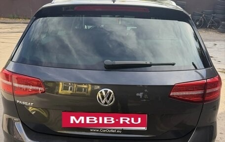 Volkswagen Passat B8 рестайлинг, 2018 год, 2 300 000 рублей, 25 фотография