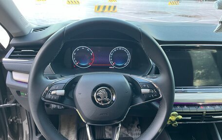 Skoda Octavia IV, 2023 год, 3 300 000 рублей, 20 фотография