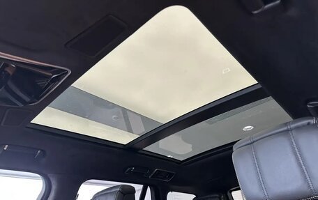Land Rover Range Rover IV рестайлинг, 2018 год, 11 750 000 рублей, 9 фотография