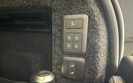 Land Rover Range Rover IV рестайлинг, 2018 год, 11 750 000 рублей, 10 фотография