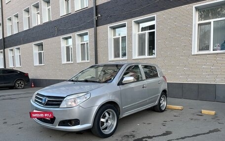 Geely MK Cross I, 2013 год, 215 000 рублей, 4 фотография