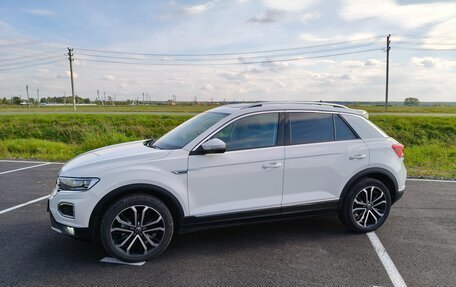 Volkswagen T-Roc I, 2022 год, 2 450 000 рублей, 9 фотография