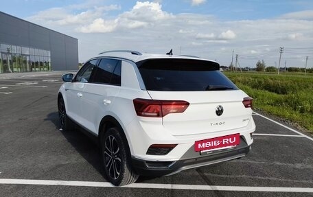 Volkswagen T-Roc I, 2022 год, 2 450 000 рублей, 6 фотография