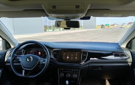 Volkswagen T-Roc I, 2022 год, 2 450 000 рублей, 33 фотография