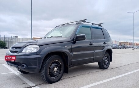 Chevrolet Niva I рестайлинг, 2015 год, 430 000 рублей, 2 фотография