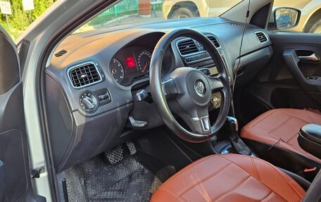 Volkswagen Polo VI (EU Market), 2011 год, 700 000 рублей, 7 фотография