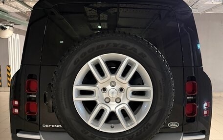 Land Rover Defender II, 2023 год, 8 800 000 рублей, 4 фотография