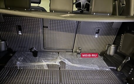 Land Rover Defender II, 2023 год, 8 800 000 рублей, 25 фотография