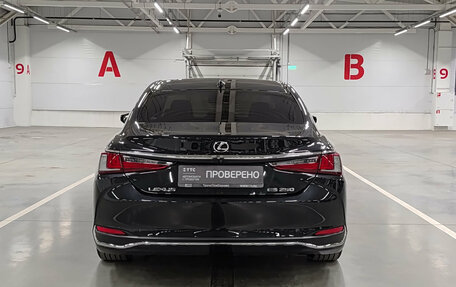 Lexus ES VII, 2019 год, 4 250 000 рублей, 10 фотография