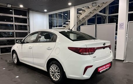 KIA Rio IV, 2018 год, 1 380 000 рублей, 5 фотография