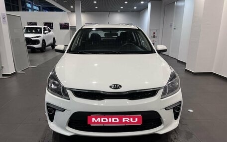KIA Rio IV, 2018 год, 1 380 000 рублей, 8 фотография