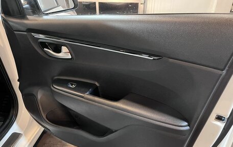 KIA Rio IV, 2018 год, 1 380 000 рублей, 28 фотография