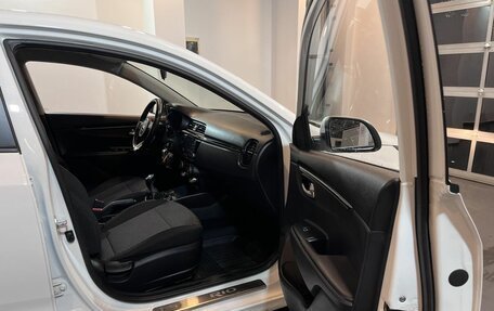 KIA Rio IV, 2018 год, 1 380 000 рублей, 27 фотография
