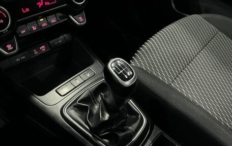 KIA Rio IV, 2018 год, 1 380 000 рублей, 31 фотография