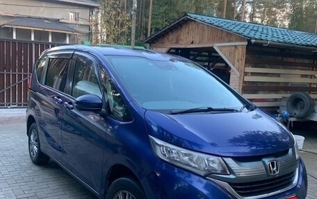 Honda Freed II, 2016 год, 1 300 000 рублей, 3 фотография