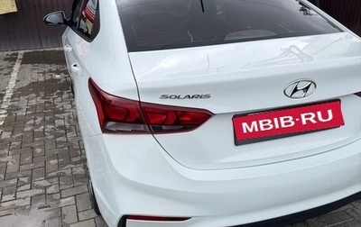 Hyundai Solaris II рестайлинг, 2017 год, 810 000 рублей, 1 фотография