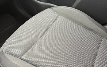 Hyundai Solaris II рестайлинг, 2017 год, 810 000 рублей, 15 фотография