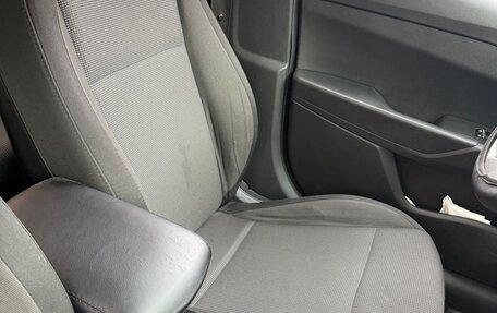 Hyundai Solaris II рестайлинг, 2017 год, 810 000 рублей, 13 фотография