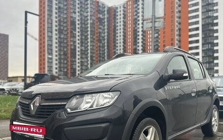 Renault Sandero II рестайлинг, 2017 год, 1 150 000 рублей, 2 фотография