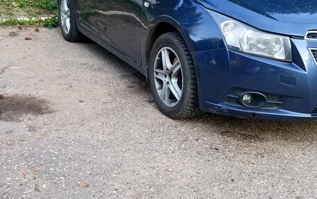 Chevrolet Cruze II, 2011 год, 520 000 рублей, 2 фотография