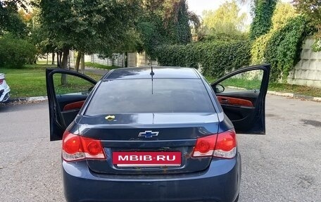 Chevrolet Cruze II, 2011 год, 520 000 рублей, 3 фотография
