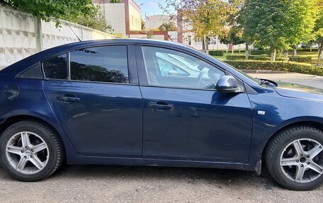 Chevrolet Cruze II, 2011 год, 520 000 рублей, 7 фотография
