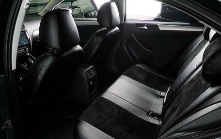 Volkswagen Jetta VI, 2011 год, 899 000 рублей, 11 фотография