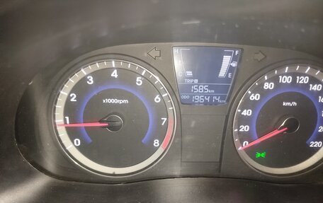 Hyundai Solaris II рестайлинг, 2014 год, 500 000 рублей, 11 фотография
