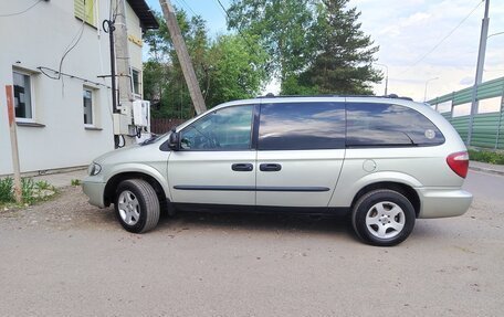 Dodge Caravan IV, 2003 год, 650 000 рублей, 2 фотография