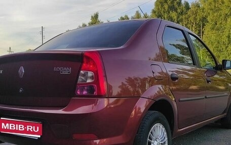 Renault Logan I, 2012 год, 570 000 рублей, 2 фотография
