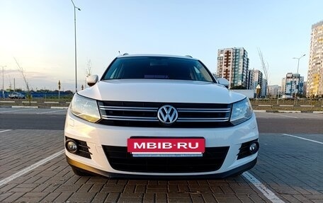 Volkswagen Tiguan I, 2012 год, 1 015 000 рублей, 4 фотография