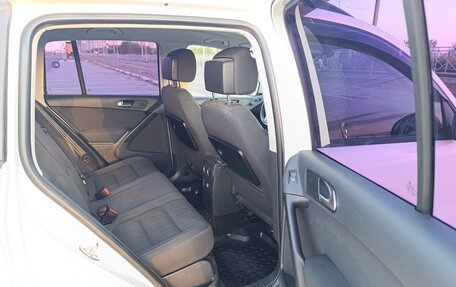 Volkswagen Tiguan I, 2012 год, 1 015 000 рублей, 13 фотография