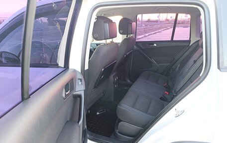 Volkswagen Tiguan I, 2012 год, 1 015 000 рублей, 15 фотография