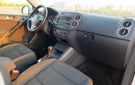 Volkswagen Tiguan I, 2012 год, 1 015 000 рублей, 24 фотография
