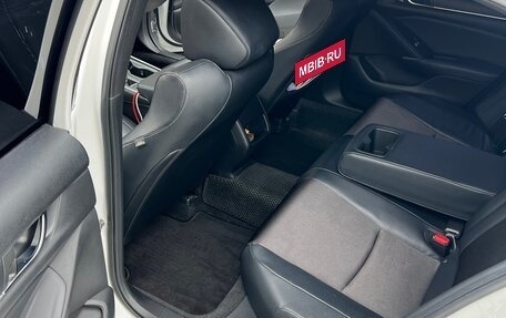 Honda Accord IX рестайлинг, 2018 год, 1 800 000 рублей, 10 фотография