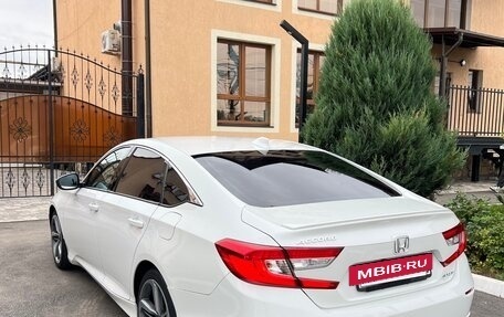Honda Accord IX рестайлинг, 2018 год, 1 800 000 рублей, 7 фотография