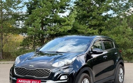 KIA Sportage IV рестайлинг, 2019 год, 1 799 999 рублей, 2 фотография