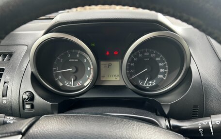 Toyota Land Cruiser Prado 150 рестайлинг 2, 2013 год, 2 900 000 рублей, 3 фотография