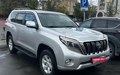 Toyota Land Cruiser Prado 150 рестайлинг 2, 2013 год, 2 900 000 рублей, 12 фотография