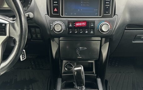 Toyota Land Cruiser Prado 150 рестайлинг 2, 2013 год, 2 900 000 рублей, 18 фотография