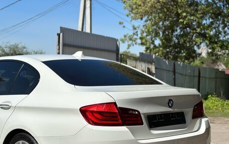 BMW 5 серия, 2011 год, 1 950 000 рублей, 2 фотография