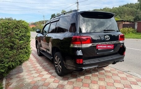 Toyota Land Cruiser 200, 2019 год, 6 950 000 рублей, 8 фотография