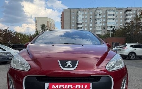 Peugeot 308 II, 2012 год, 690 000 рублей, 2 фотография