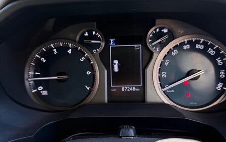 Toyota Land Cruiser Prado 150 рестайлинг 2, 2017 год, 4 100 000 рублей, 14 фотография
