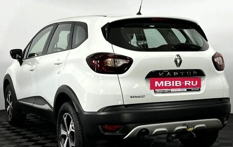 Renault Kaptur I рестайлинг, 2017 год, 1 450 000 рублей, 6 фотография