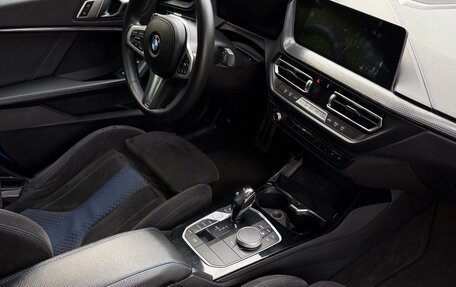 BMW 1 серия, 2021 год, 2 500 000 рублей, 8 фотография
