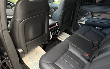 Land Rover Range Rover IV рестайлинг, 2025 год, 18 750 000 рублей, 19 фотография
