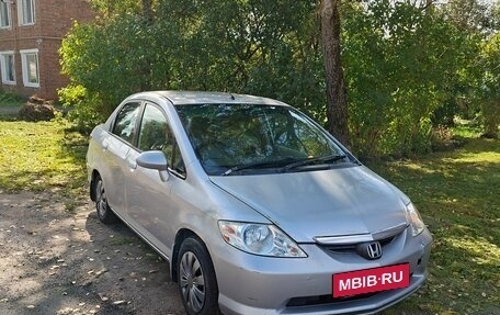 Honda Fit Aria, 2003 год, 235 000 рублей, 3 фотография