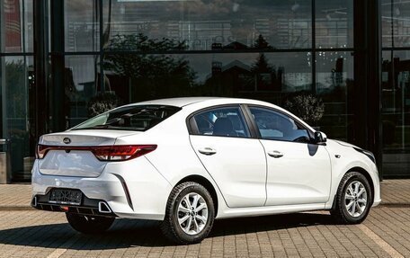 KIA Rio IV, 2021 год, 1 800 000 рублей, 5 фотография